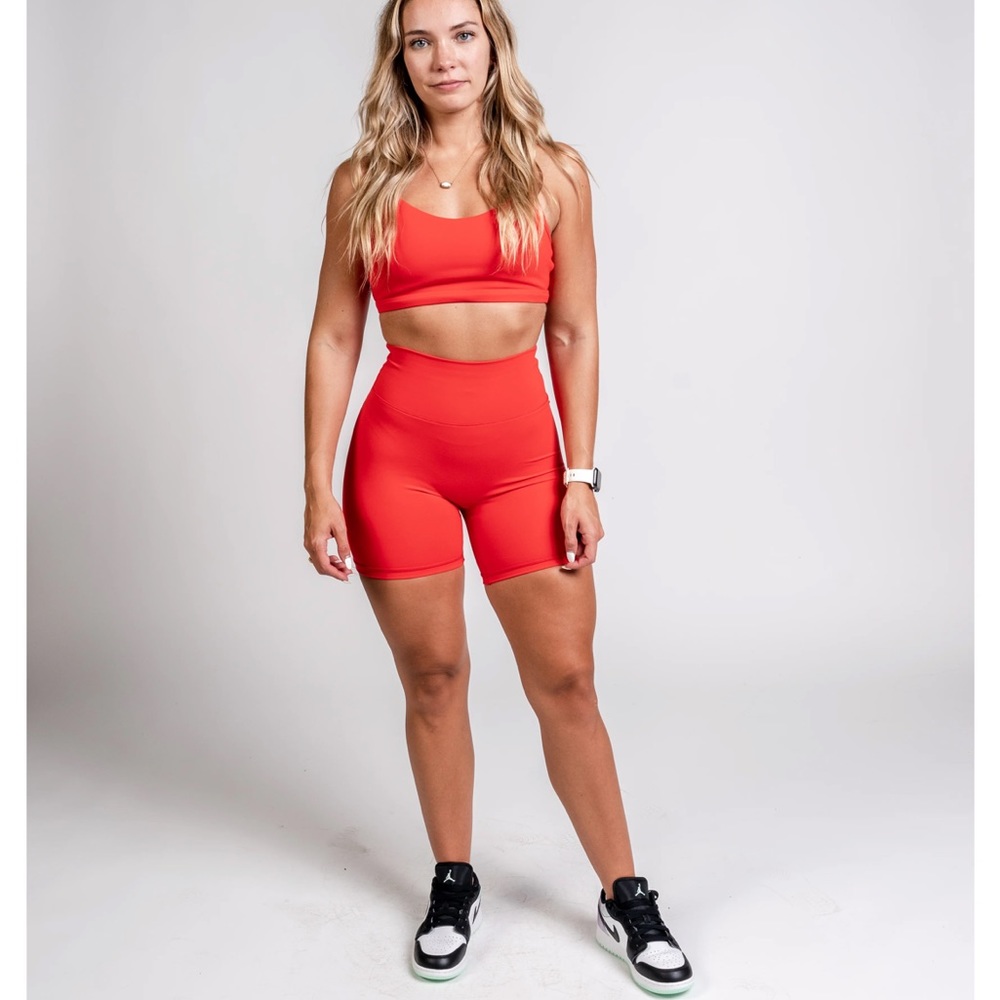 P’Tula Sriracha Cassey Shorts - Size M